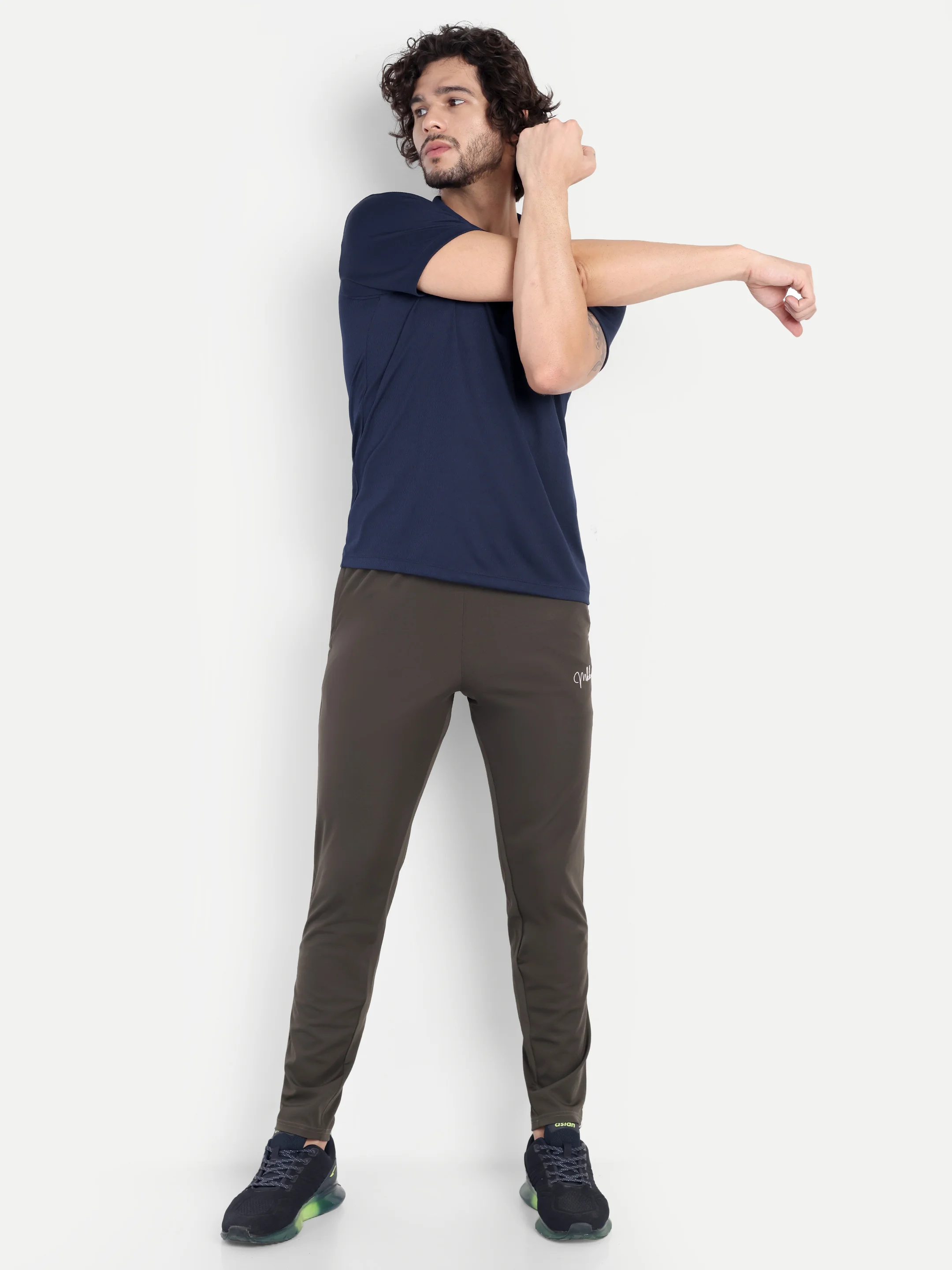 ecomm male shoot